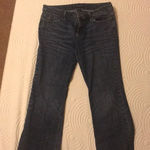 Boot cut jeans